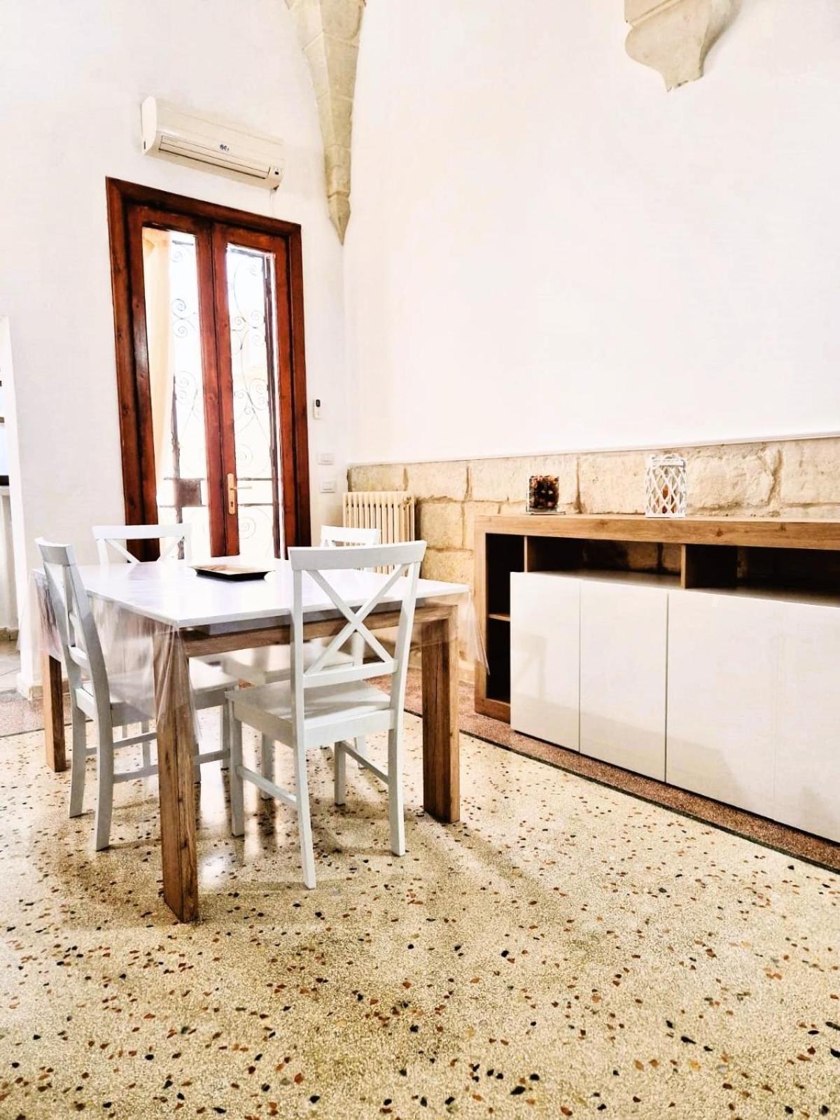 Casa Dante Deliziosa Casa A Due Passi Dal Centro Vakantiehuis
