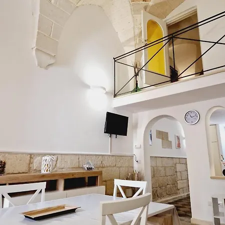 Casa Dante Deliziosa Casa A Due Passi Dal Centro Villa Lecce Exterior photo